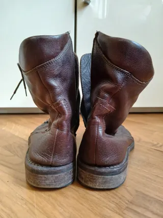 Stivaletto size 43 in pelle