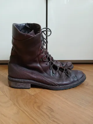 Stivaletto size 43 in pelle