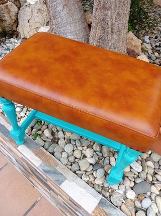 Banqueta reposapies descalzador vintage