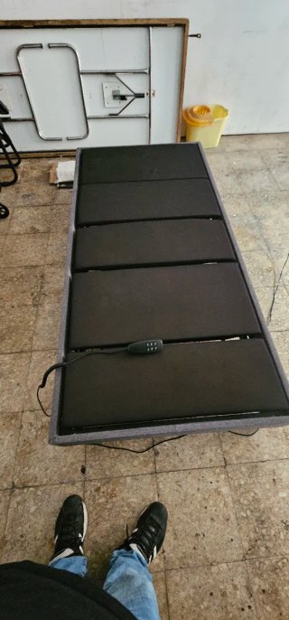 Cama articulada,  con colchon sin estrenar