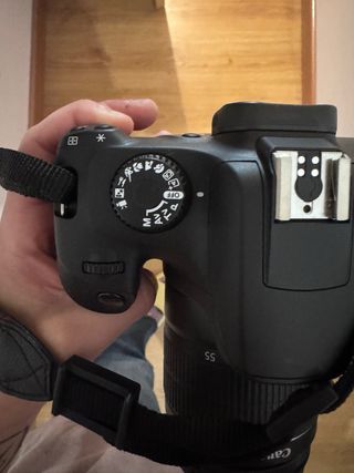 Canon EOS 4000D