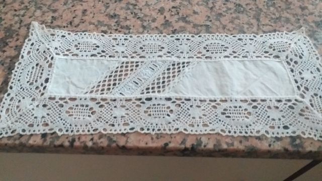 TAPETES Y ENCAJES ANTIGUOS