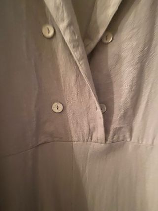 Mono primavera elegante