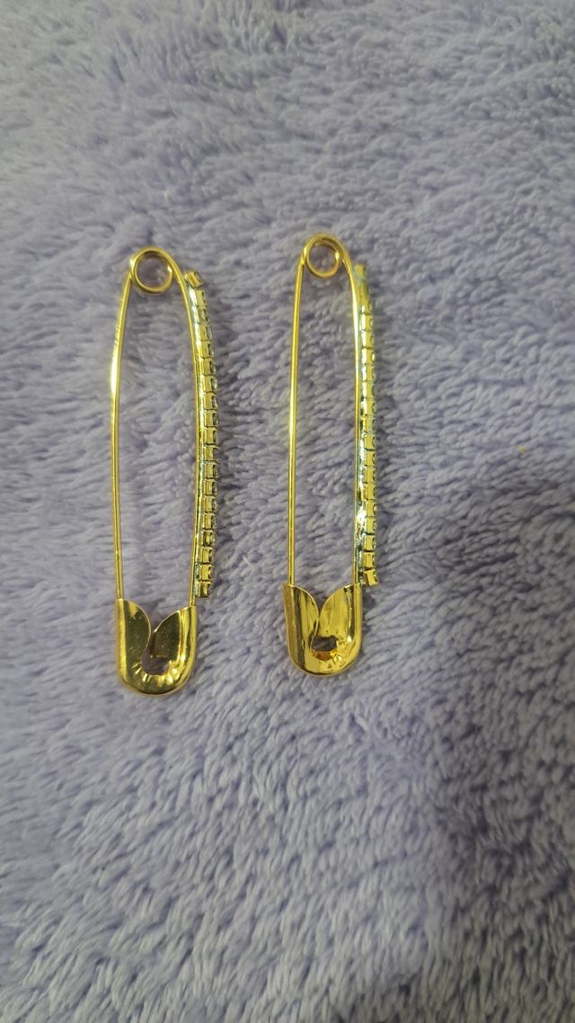 2 imperdibles brillantes