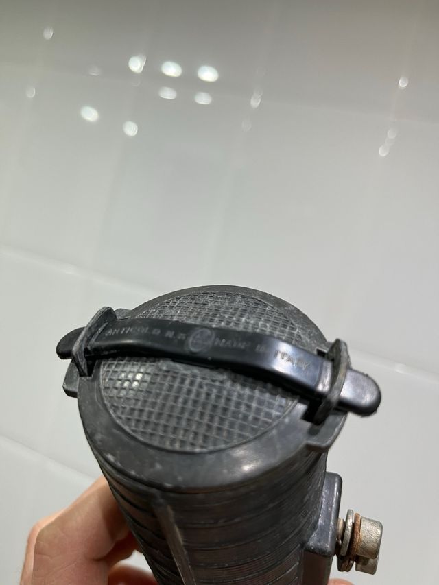 Caja herramientas moto gac