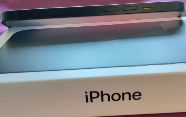 iPhone 13 de 256 GB color midnight