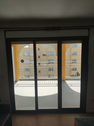 VENTANA CORREDERA BRONCE 3 HOJAS