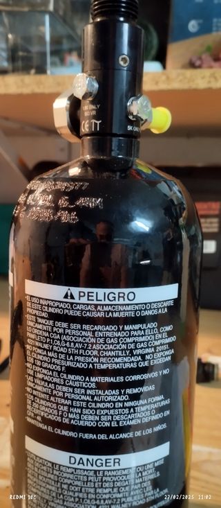 Botella más manguera flexible