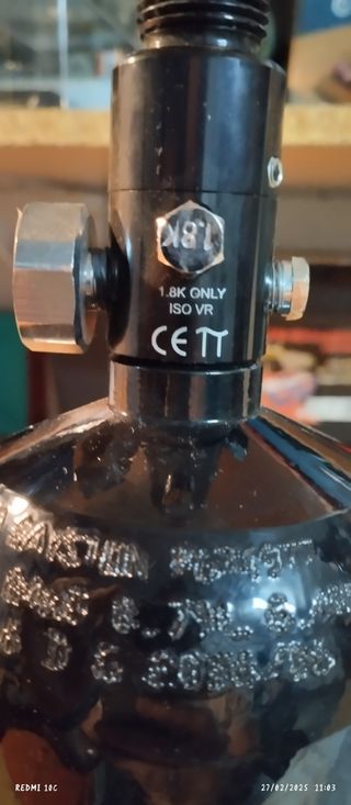 Botella más manguera flexible