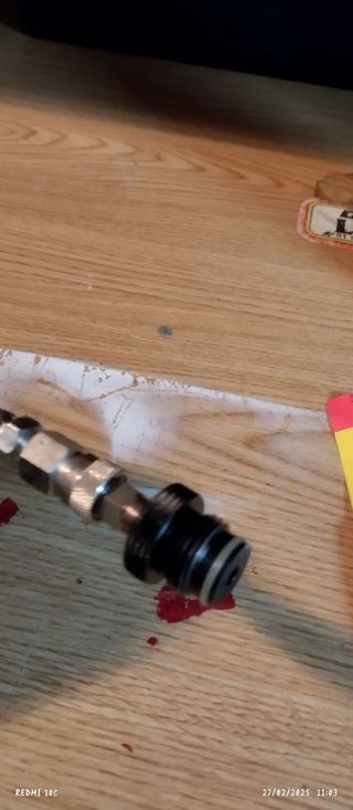 Botella más manguera flexible