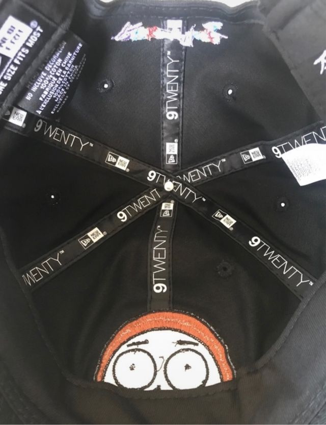Cappello New Era Rick e Morty
