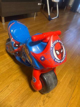 Correpasillos spiderman 