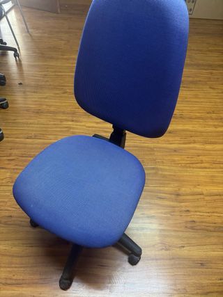 Silla giratoria de despacho o escritorio