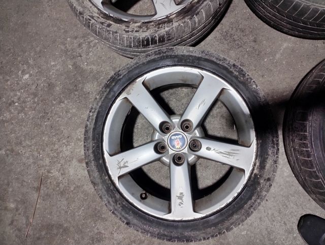 Llantas Saab 93