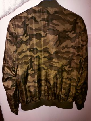 Bomber militar 