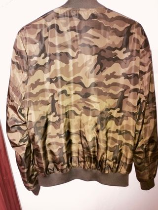 Bomber militar 