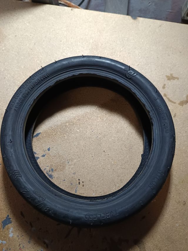 Neumático para patinete