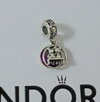 Charm Minnie y Mickey.