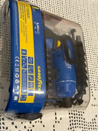 Destornillador Electrico Pequeño Goodyear