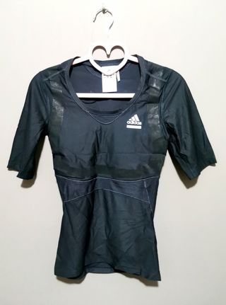 Camiseta Adidas Techfit nueva