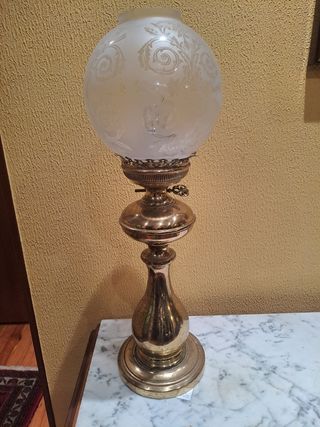 Lámpara de mesa quinque electrificada