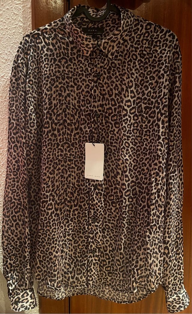 Camisa Zara hombre leopardo