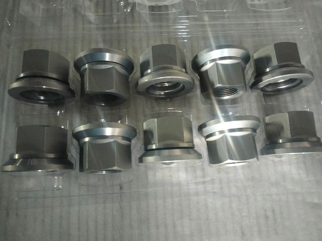 TUERCAS ALCOA DURA BRIGHT