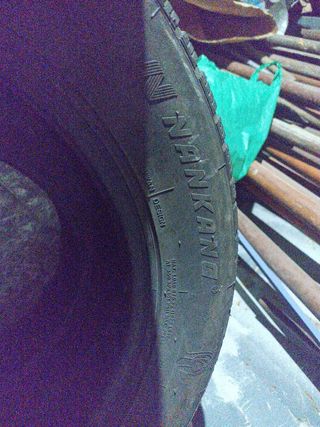 Neumaticos 225.60R17 103v