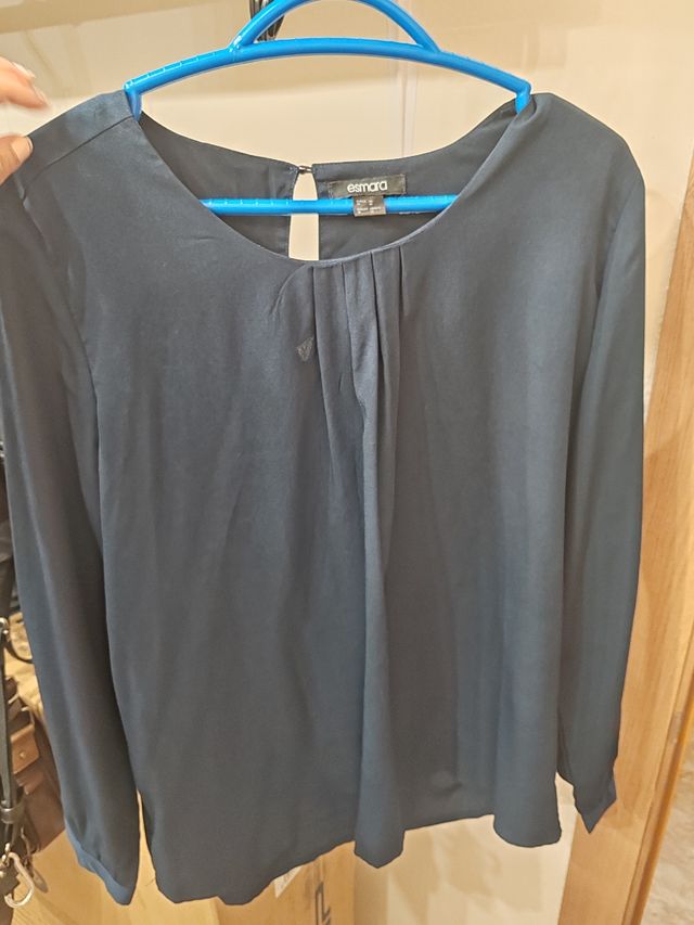 Blusa azul marino