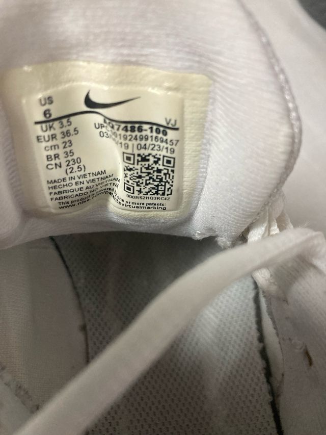 Zapatillas Nike blancas talla 36.5