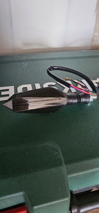 Piscas laterais para moto