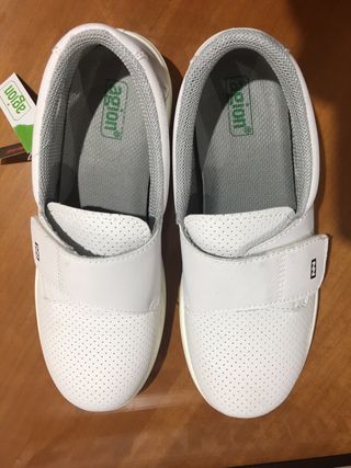 Zuecos de seguridad Kingsmann