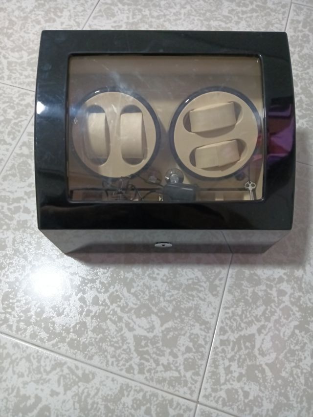 Caja d reloj
