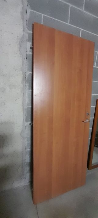 PORTA IN LEGNO IN CILIEGIO 210x81 (83) x4,5cm