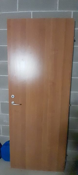 PORTA IN LEGNO IN CILIEGIO 210x81 (83) x4,5cm