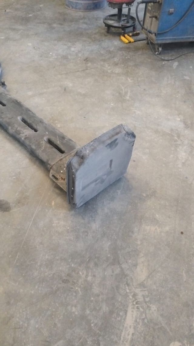 Toma filtro aire Pegaso Troner cabina alta.