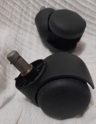 5 RUEDAS SILLA OFICINA EJEMPLO