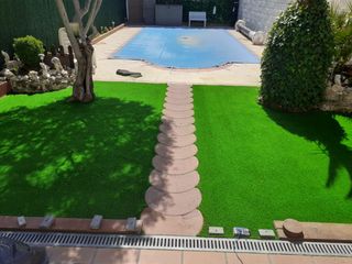 Instalación de césped artificial