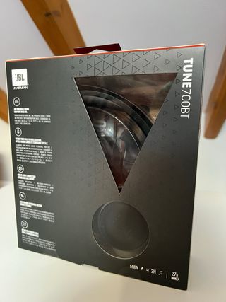 Auticulares JBL Tune 700 bt