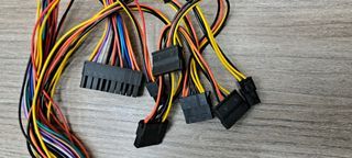Fuente de alimentación ATX de 500W