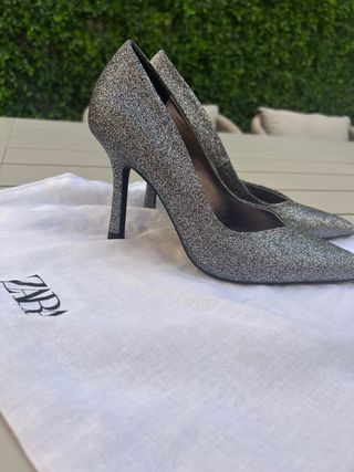 Zapatos tacon plateados de Zara talla 37