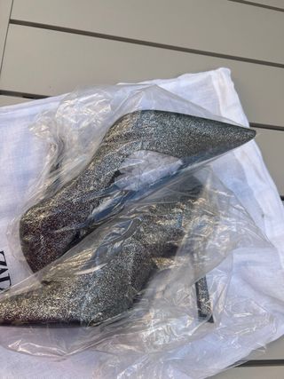Zapatos tacon plateados de Zara talla 37