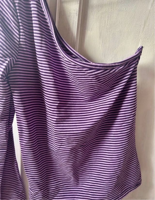 Camiseta asimétrica rayas