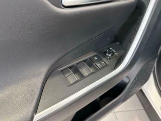 Toyota Rav4 2.5 220h Advance 2WD