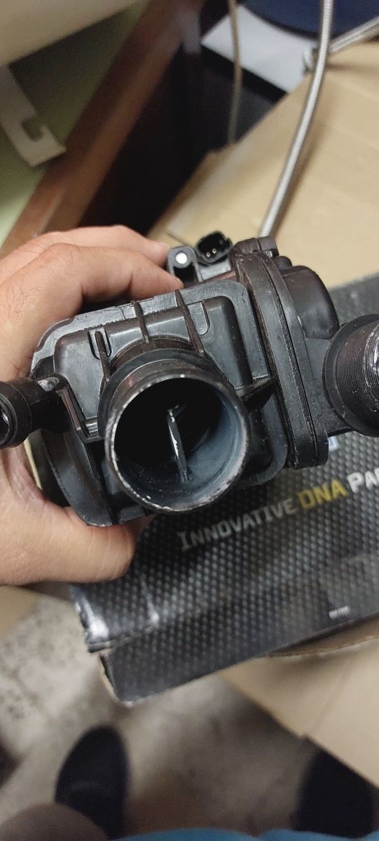 Bomba de agua Peugeot Expert 2018