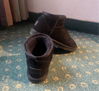 UGG Negras 