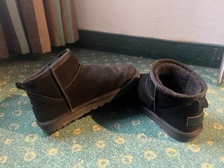 UGG Negras 
