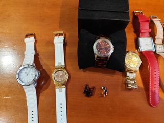 Lote de 8 relojes de mujer varias marcas
