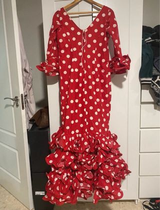 Traje flamenca lunares