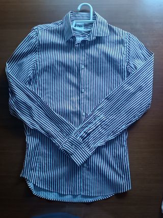 Camisa